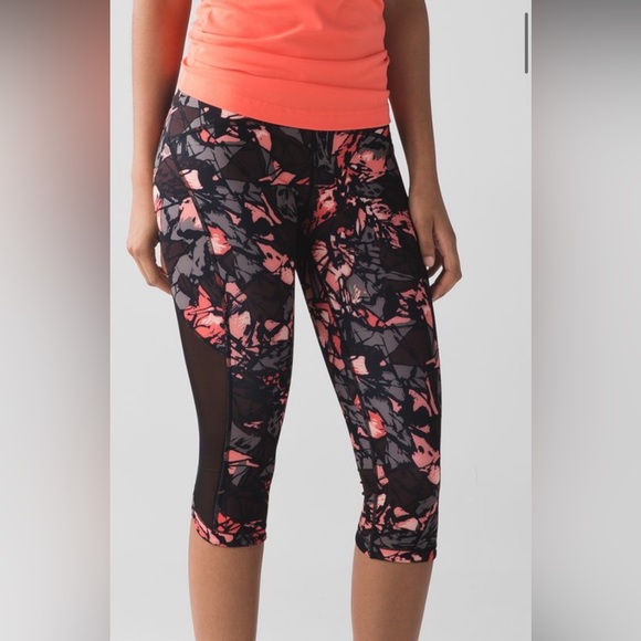 lululemon athletica Pants - Lululemon Crop 6